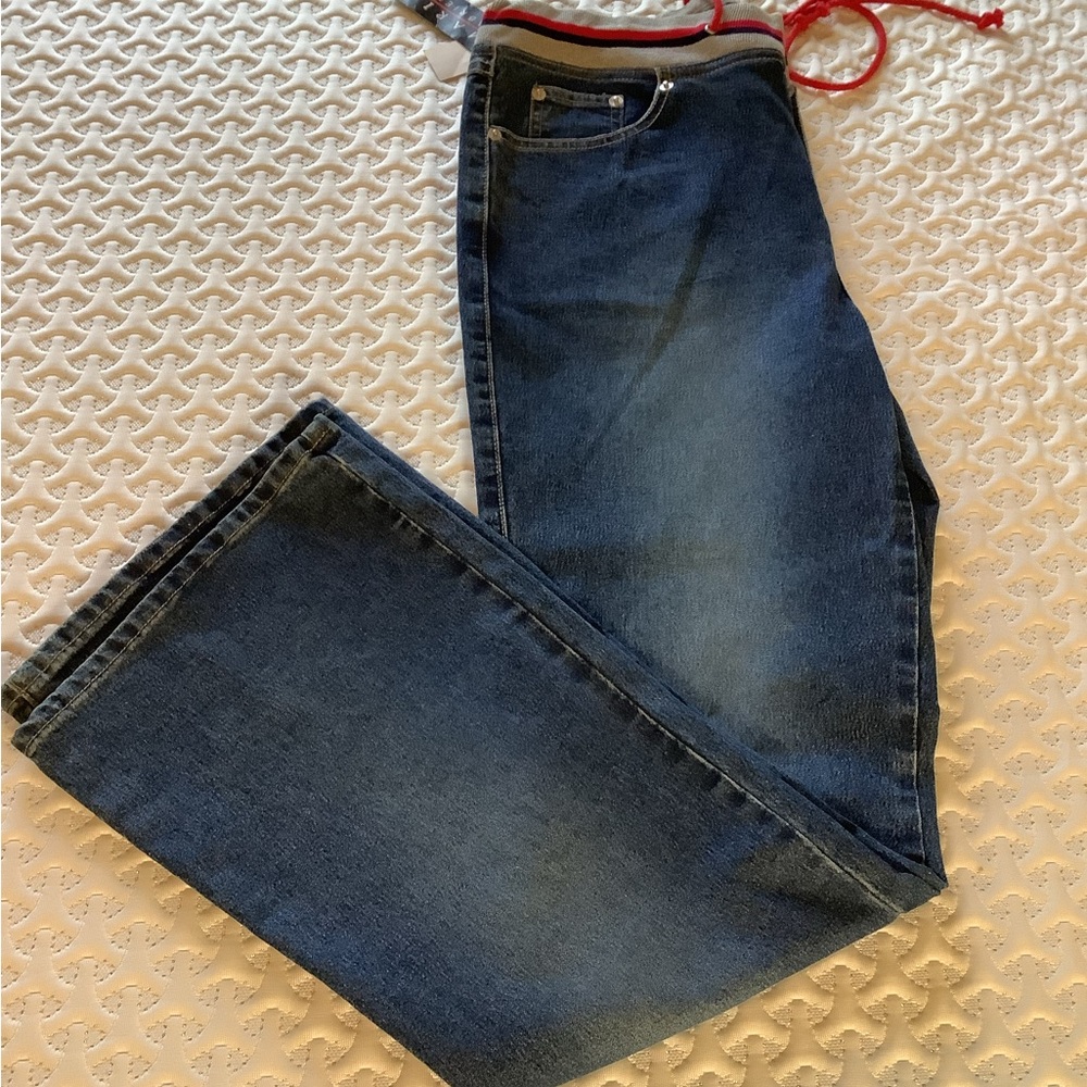 Maria Gabrielle Bootcut Jeans with Drawstring - Picture 2 of 7